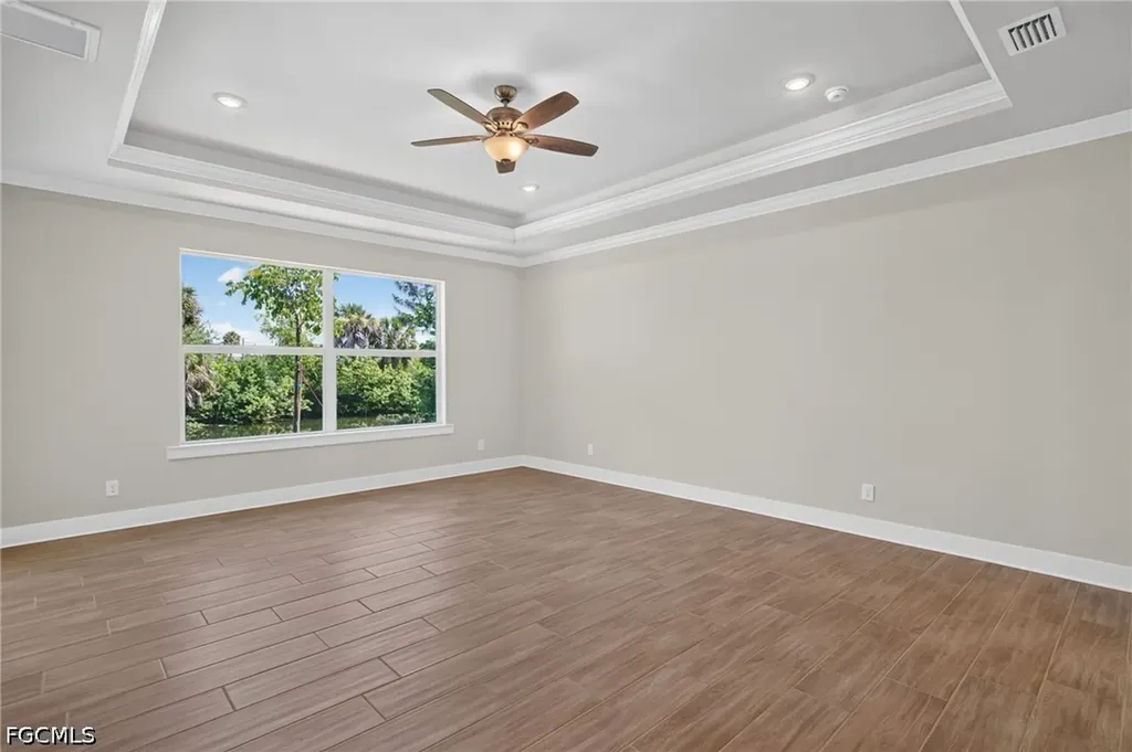 613 SW 13th Street Cape Coral FL 33991