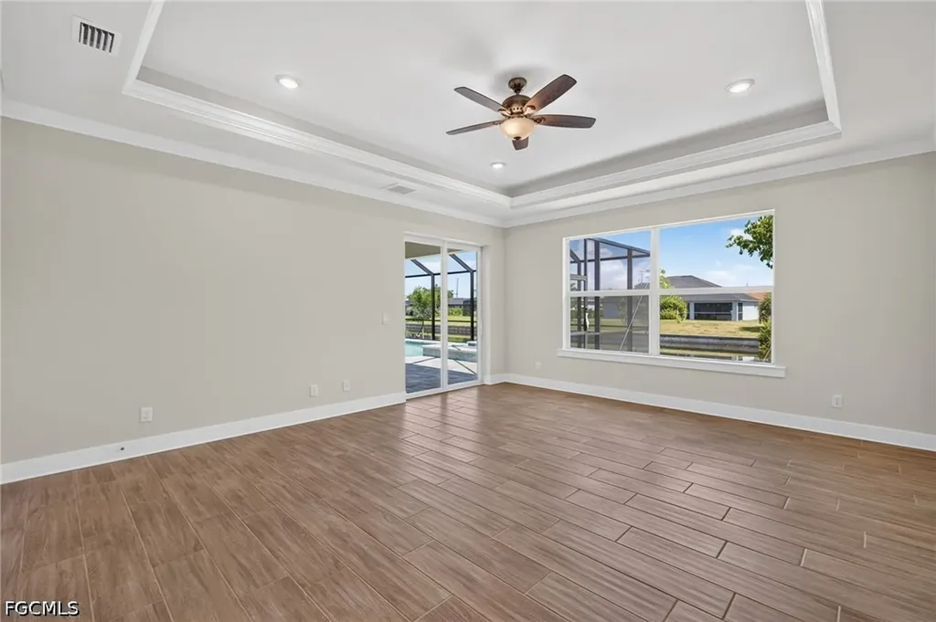 613 SW 13th Street Cape Coral FL 33991