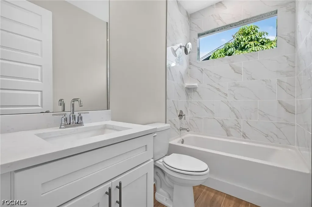 613 SW 13th Street Cape Coral FL 33991