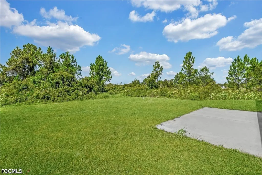 2601 48th Street W Lehigh Acres FL 33971
