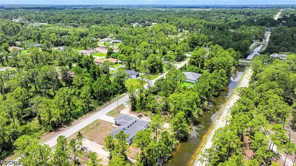 923 Binkley Street E Lehigh Acres FL 33974