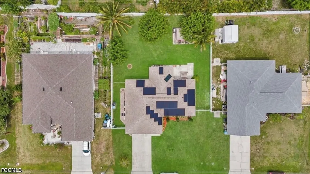221 NE 23rd Avenue Cape Coral FL 33909