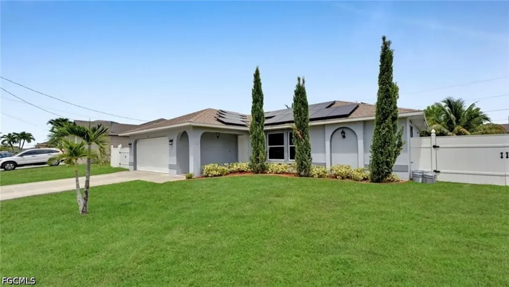 221 NE 23rd Avenue Cape Coral FL 33909