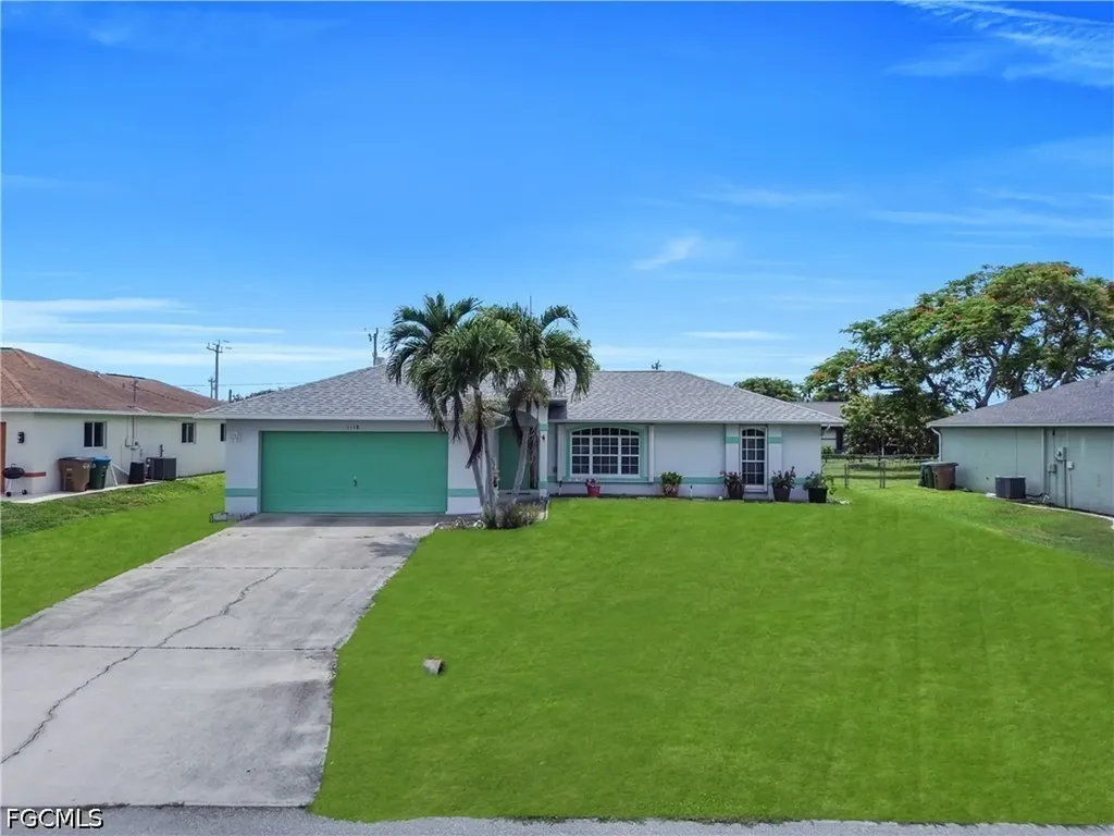 1118 SE 5th Place Cape Coral FL 33990