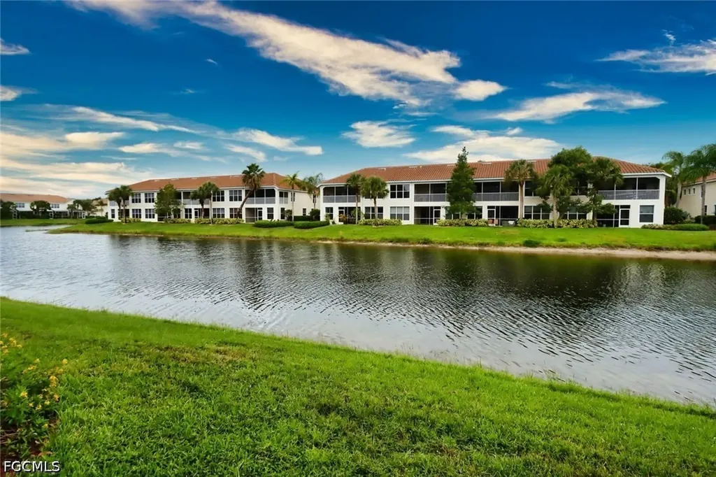 1172 Oxford Lane Naples FL 34105