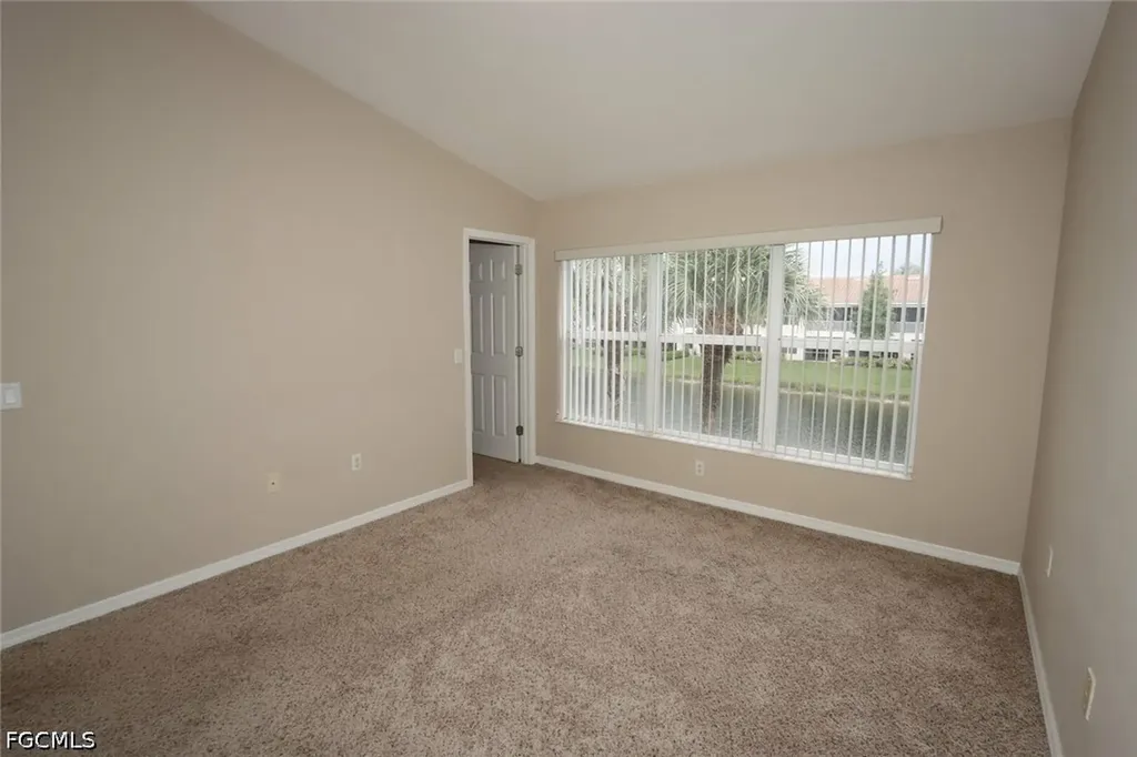 1172 Oxford Lane Naples FL 34105