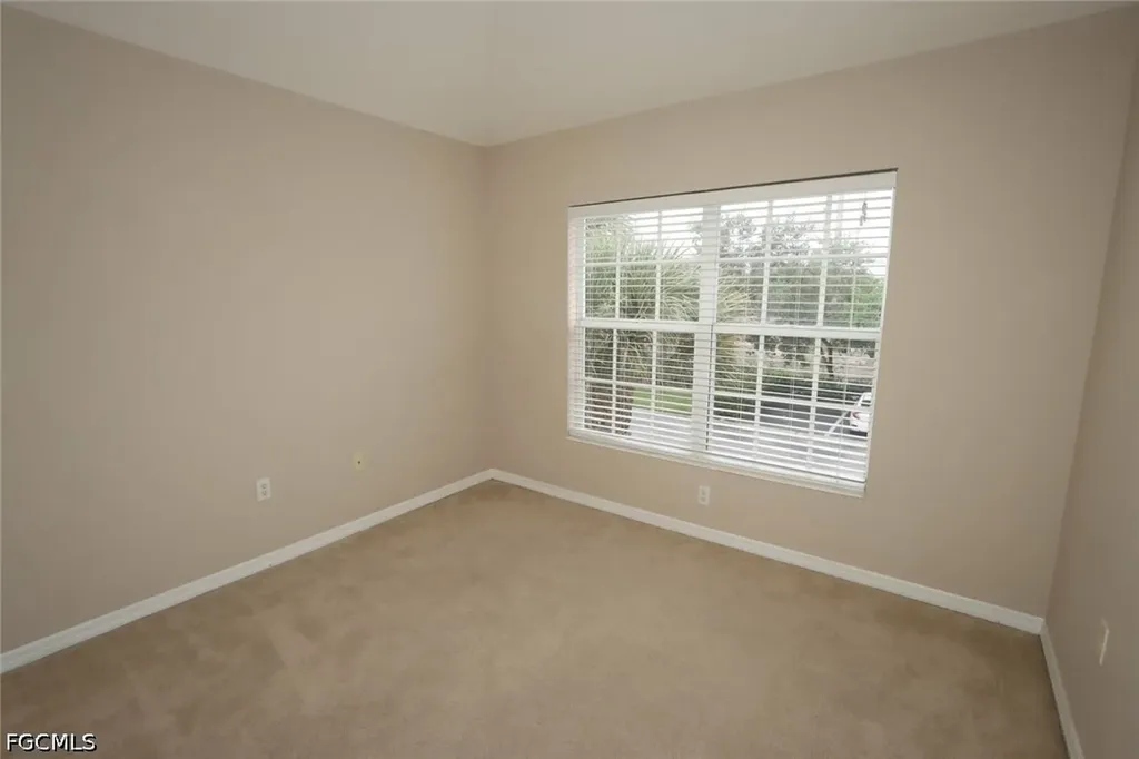 1172 Oxford Lane Naples FL 34105