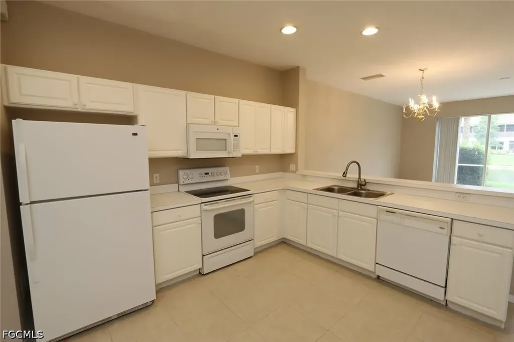 1172 Oxford Lane Naples FL 34105