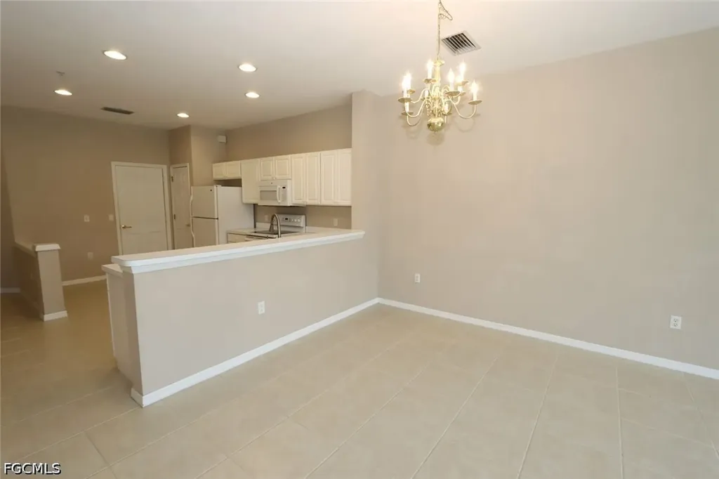 1172 Oxford Lane Naples FL 34105