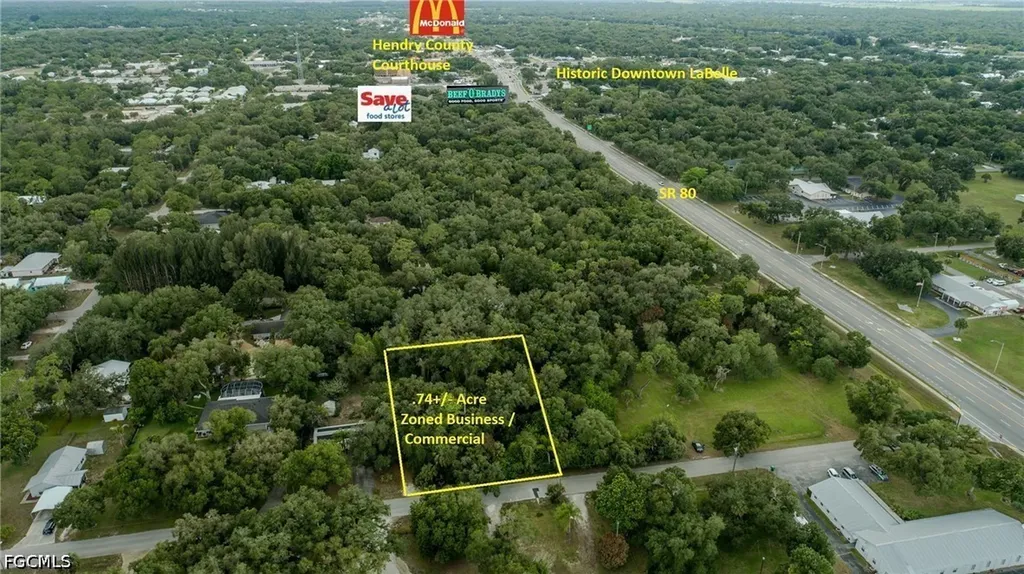 543 E Hickpochee Avenue Labelle FL 33935