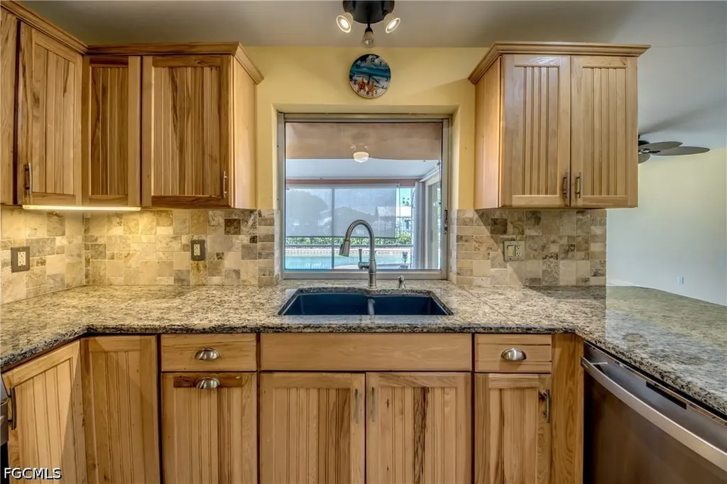 16057 Bowline Street Bokeelia FL 33922