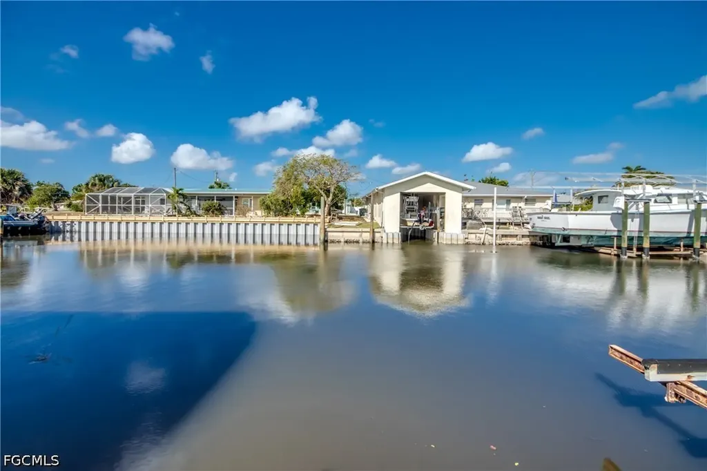 16057 Bowline Street Bokeelia FL 33922