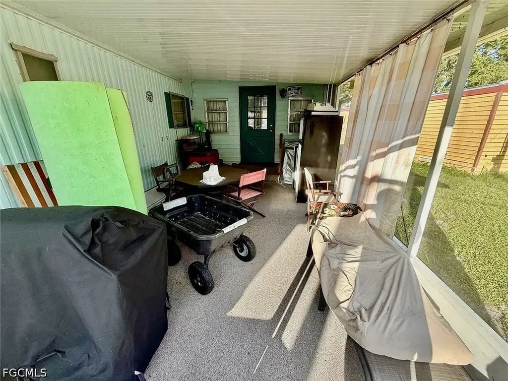 16 W Palm Circle Lake Placid FL 33852