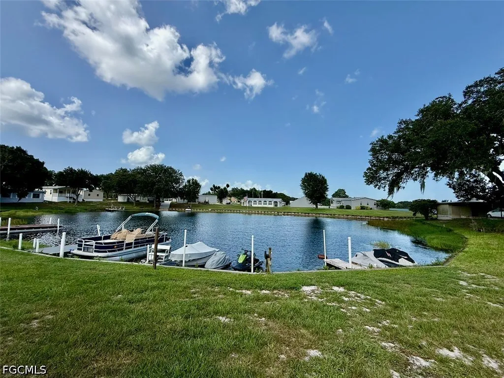 16 W Palm Circle Lake Placid FL 33852