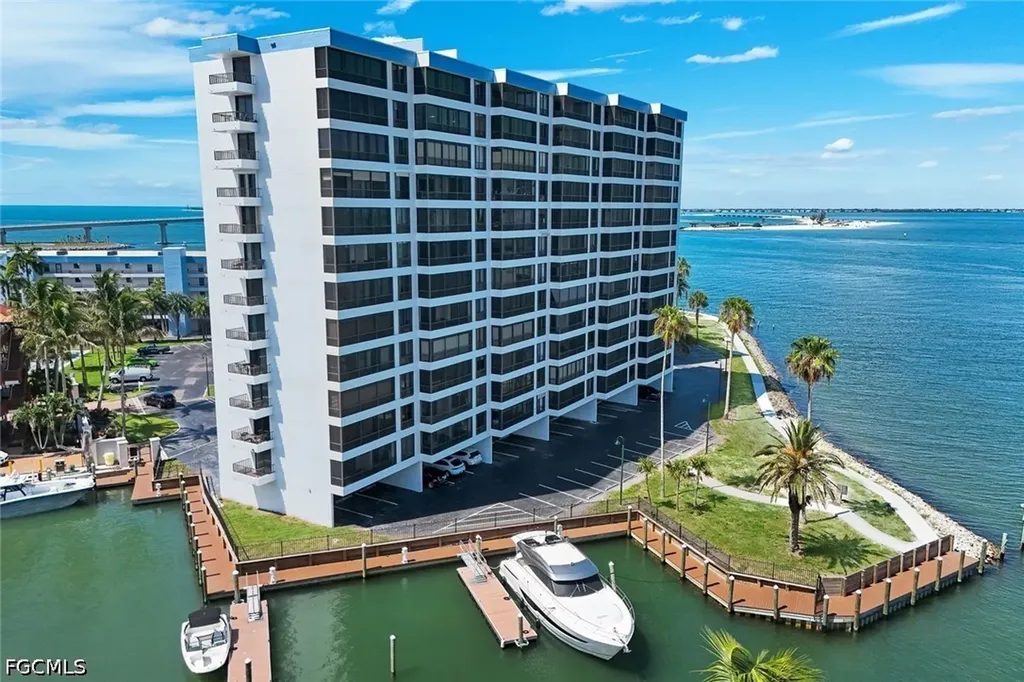 15031 Punta Rassa Road Fort Myers FL 33908