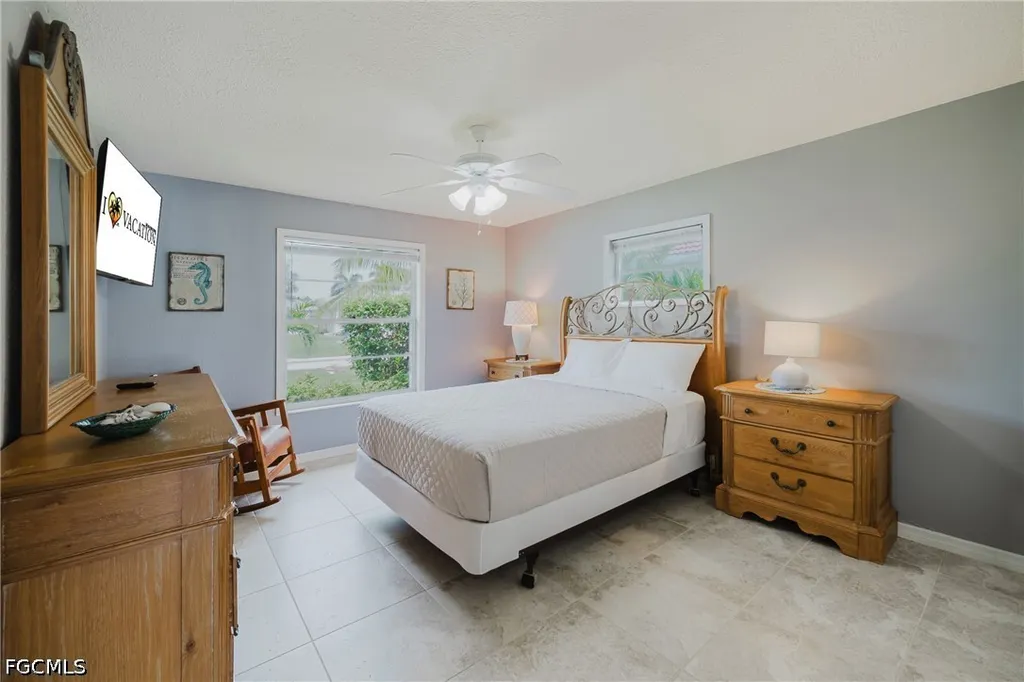 1926 SE 12th Terrace Cape Coral FL 33990