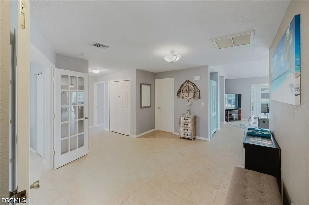 1926 SE 12th Terrace Cape Coral FL 33990