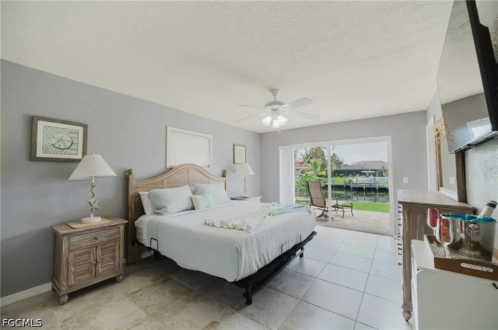 1926 SE 12th Terrace Cape Coral FL 33990