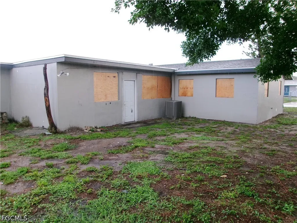 1775 N Markley Court Fort Myers FL 33916