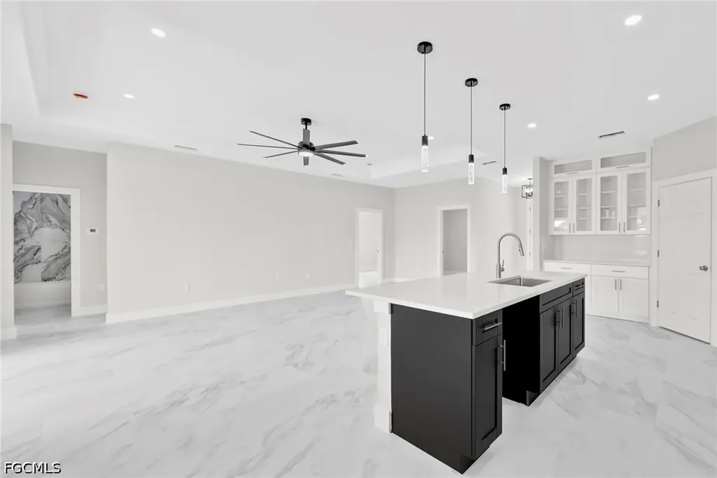 3433 NE 14th Place Cape Coral FL 33909