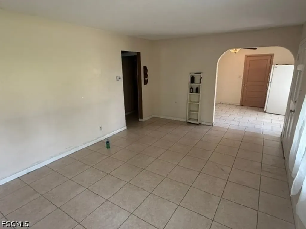 324 New York Drive Fort Myers FL 33905