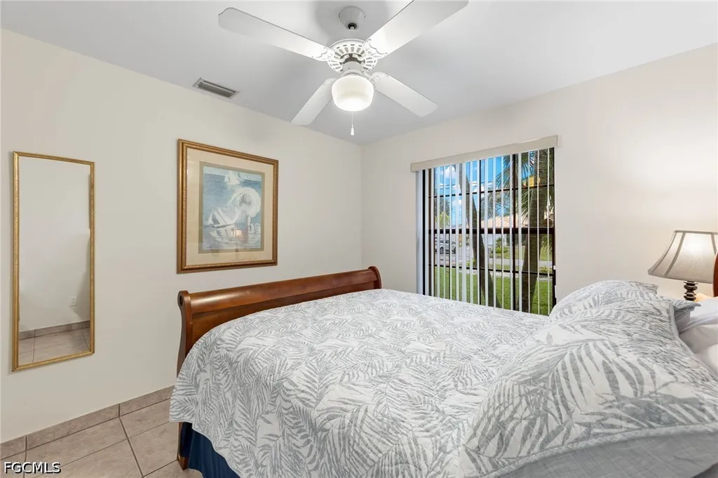 1327 SE 17th Street Cape Coral FL 33990