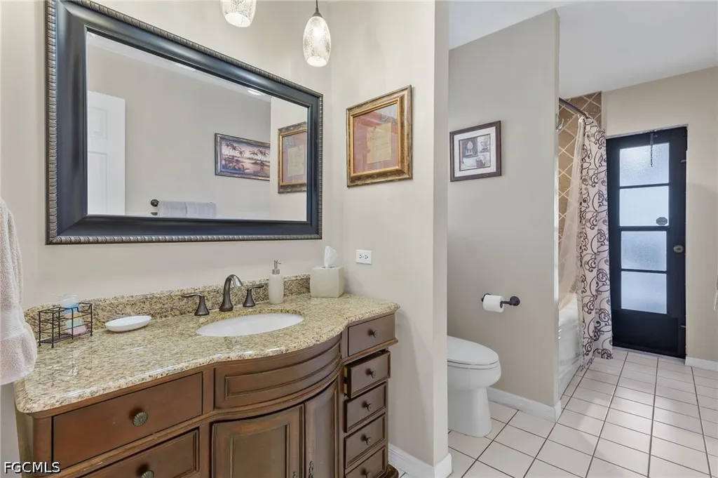 1327 SE 17th Street Cape Coral FL 33990