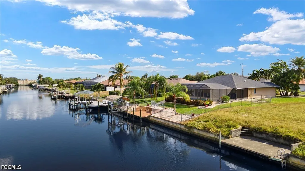 1327 SE 17th Street Cape Coral FL 33990