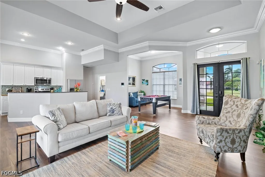 1049 NW 38th Place Cape Coral FL 33993