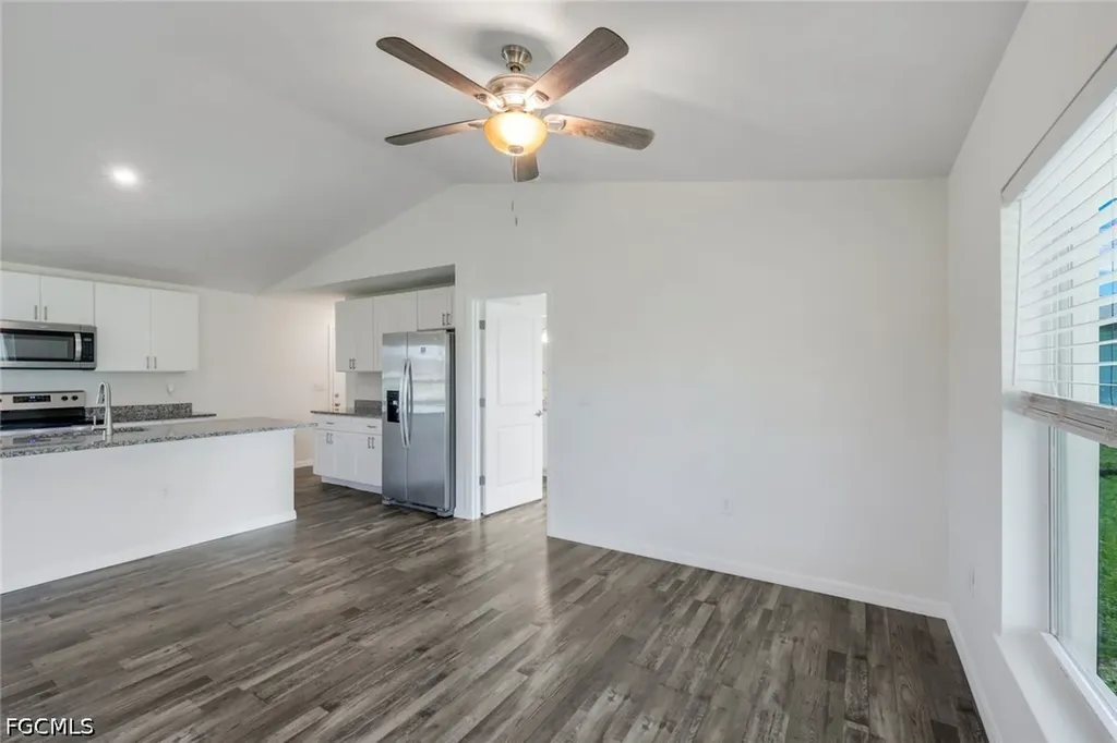 1317 NE 9th Avenue Cape Coral FL 33909