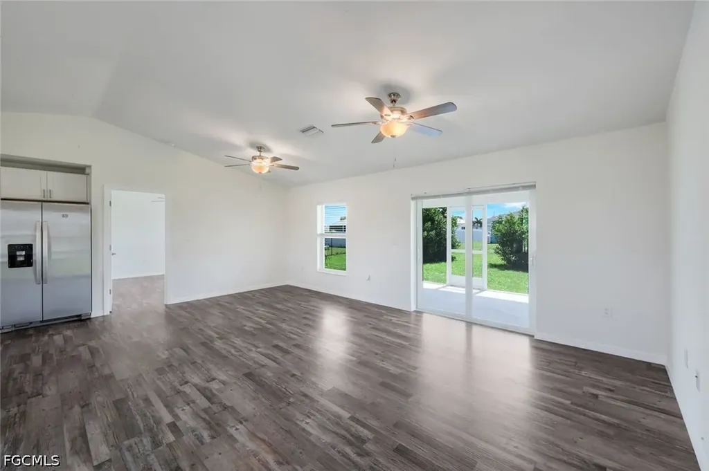 1317 NE 9th Avenue Cape Coral FL 33909