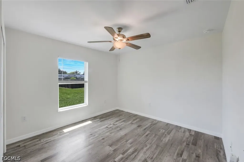 1317 NE 9th Avenue Cape Coral FL 33909