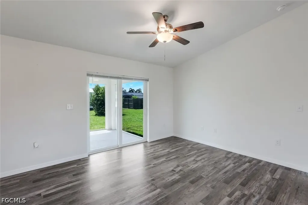1317 NE 9th Avenue Cape Coral FL 33909