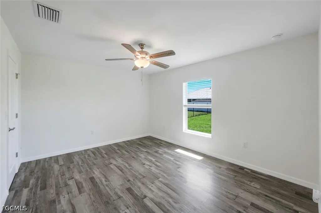 1317 NE 9th Avenue Cape Coral FL 33909
