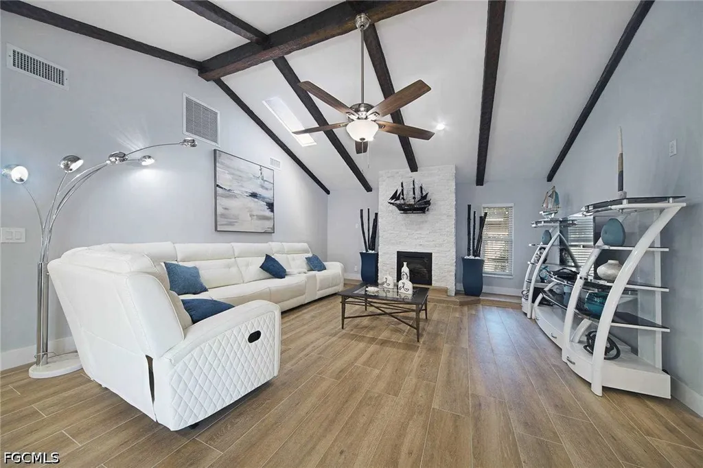2633 SE 19th Place Cape Coral FL 33904