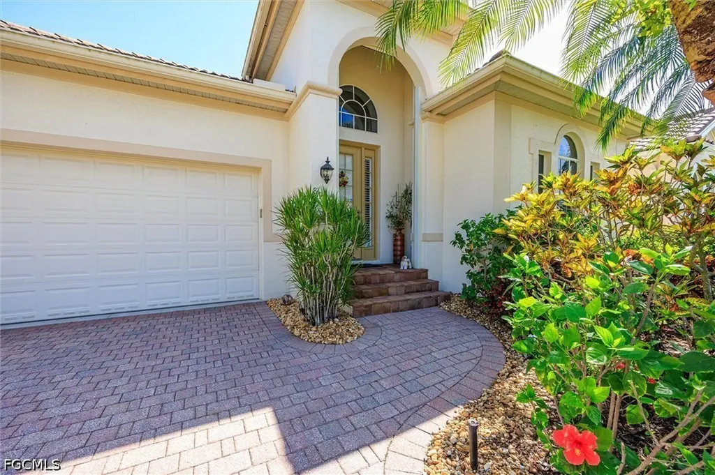 8960 Crown Bridge Way Fort Myers FL 33908