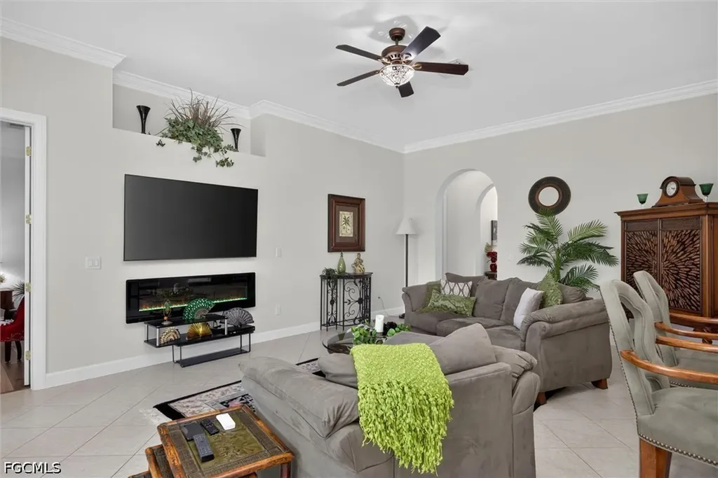 8960 Crown Bridge Way Fort Myers FL 33908