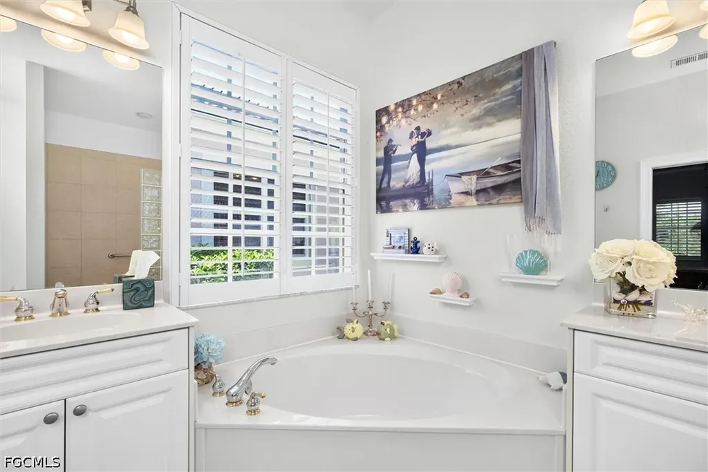 8960 Crown Bridge Way Fort Myers FL 33908