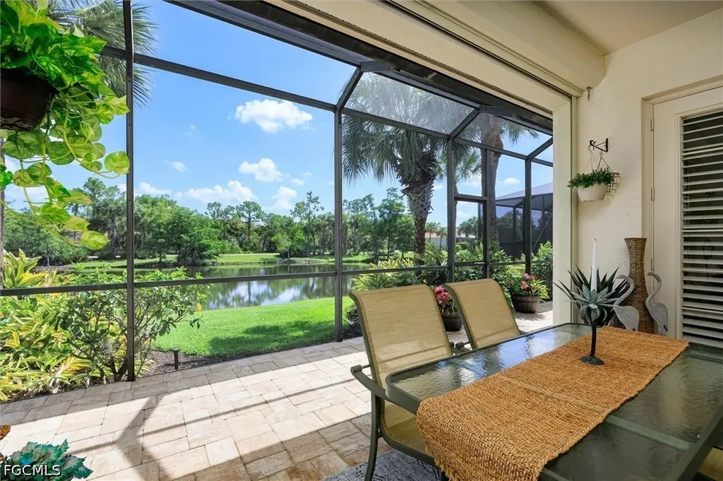 8960 Crown Bridge Way Fort Myers FL 33908
