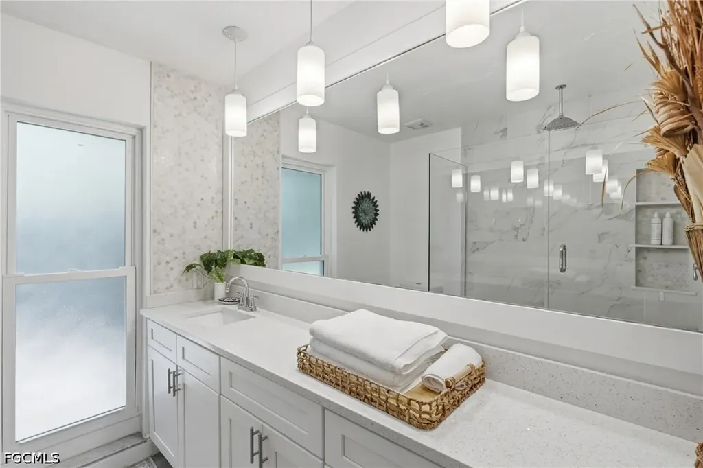27160 Edenbridge Court Bonita Springs FL 34135