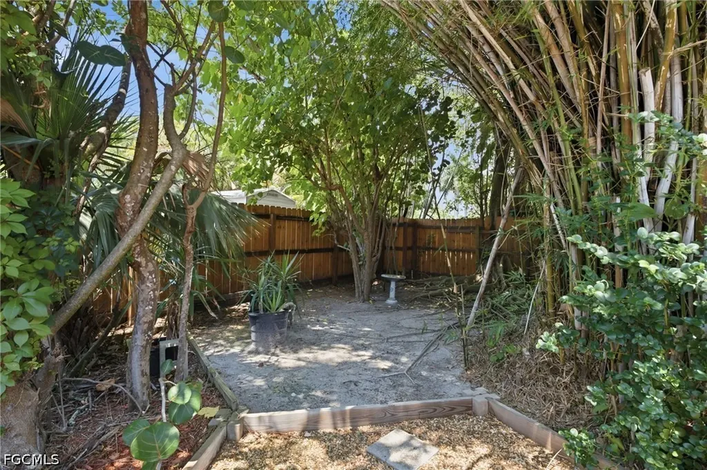 27160 Edenbridge Court Bonita Springs FL 34135