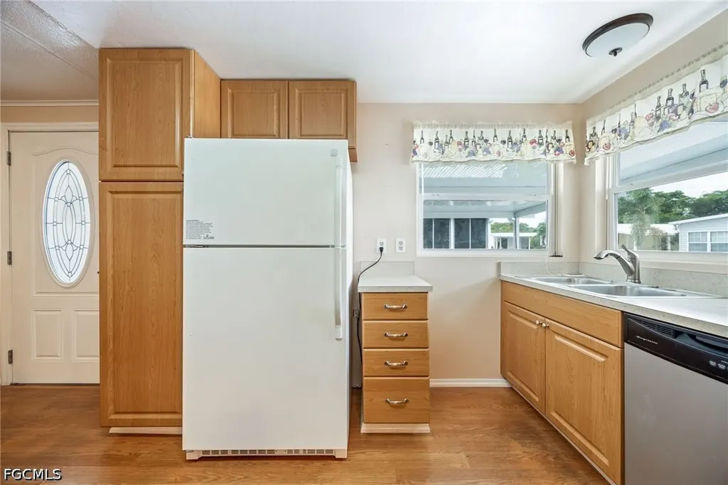 487 Jacklin Lane North Fort Myers FL 33903