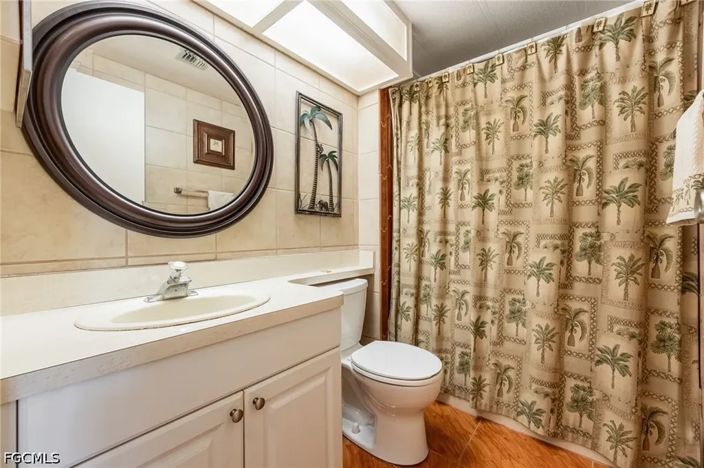 487 Jacklin Lane North Fort Myers FL 33903