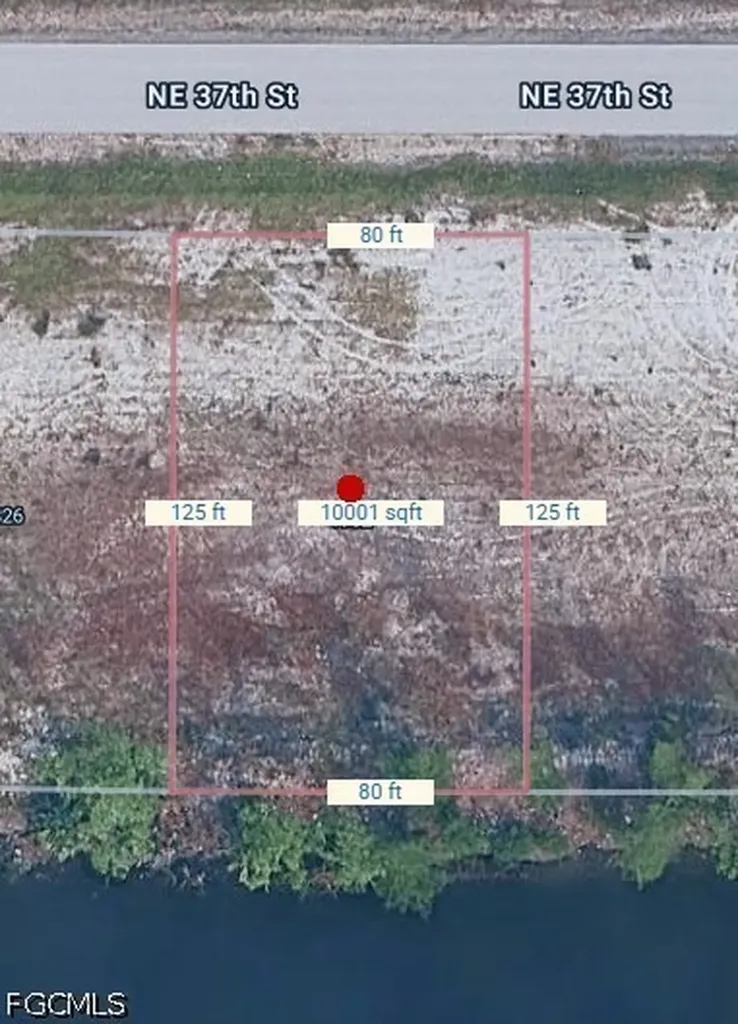 1902 NE 37th Street Cape Coral FL 33909