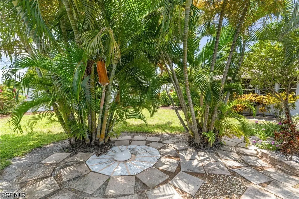 1513 SW 44th Street Cape Coral FL 33914