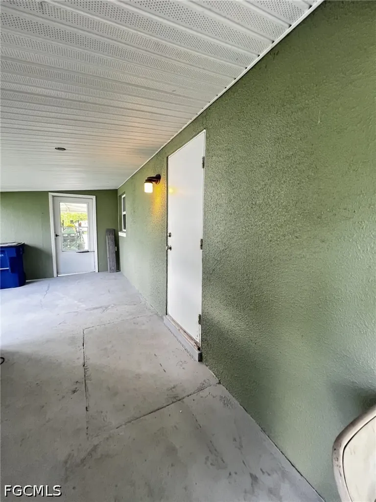 4145 Saums Drive North Fort Myers FL 33903