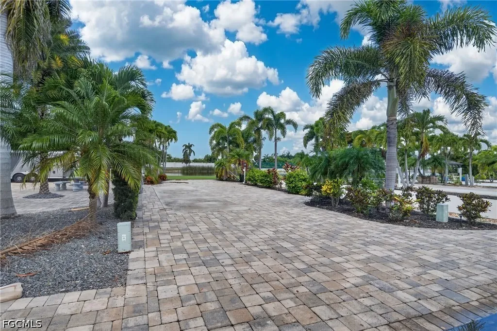930 High Tide Lane Fort Myers Beach FL 33931