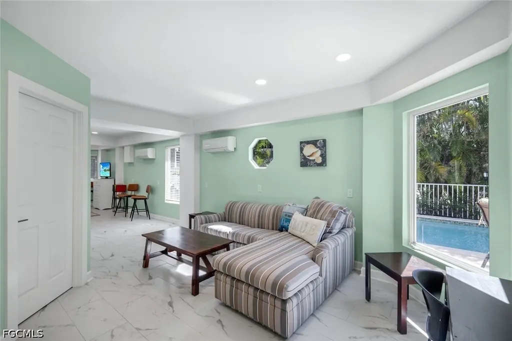 1111 Schooner Place Sanibel FL 33957