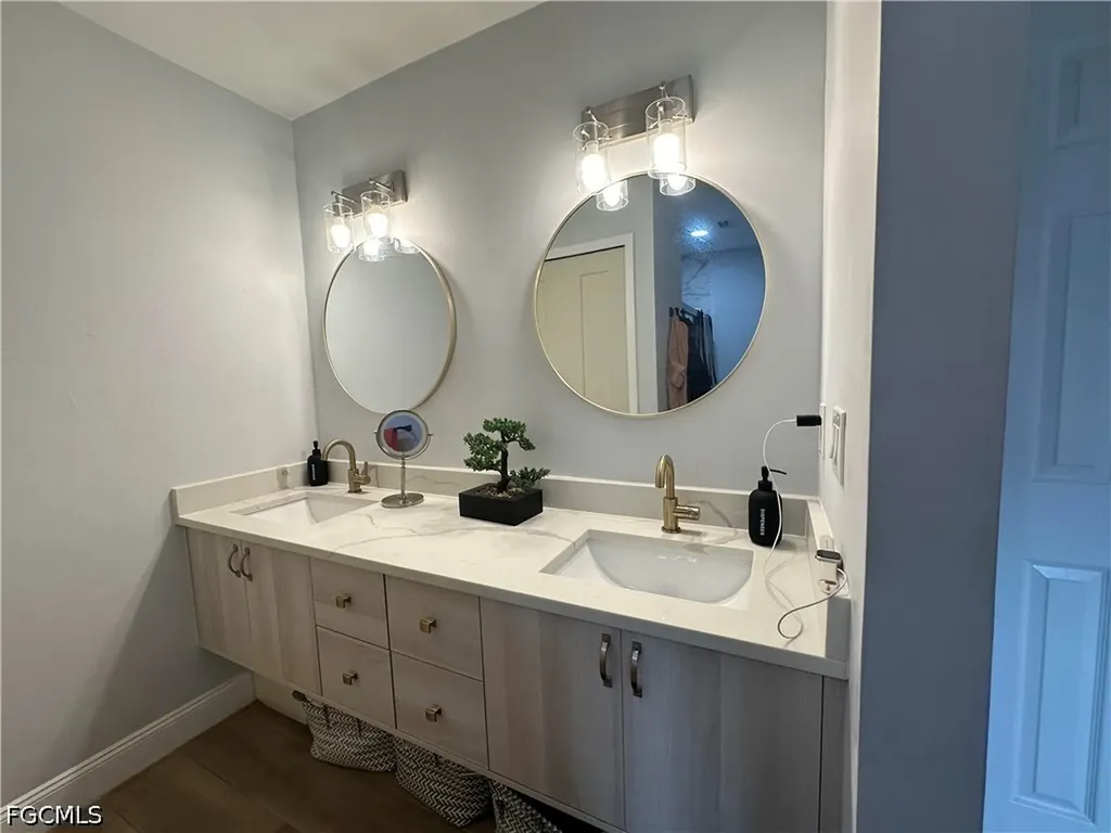 1626 SE 2nd Street Cape Coral FL 33990