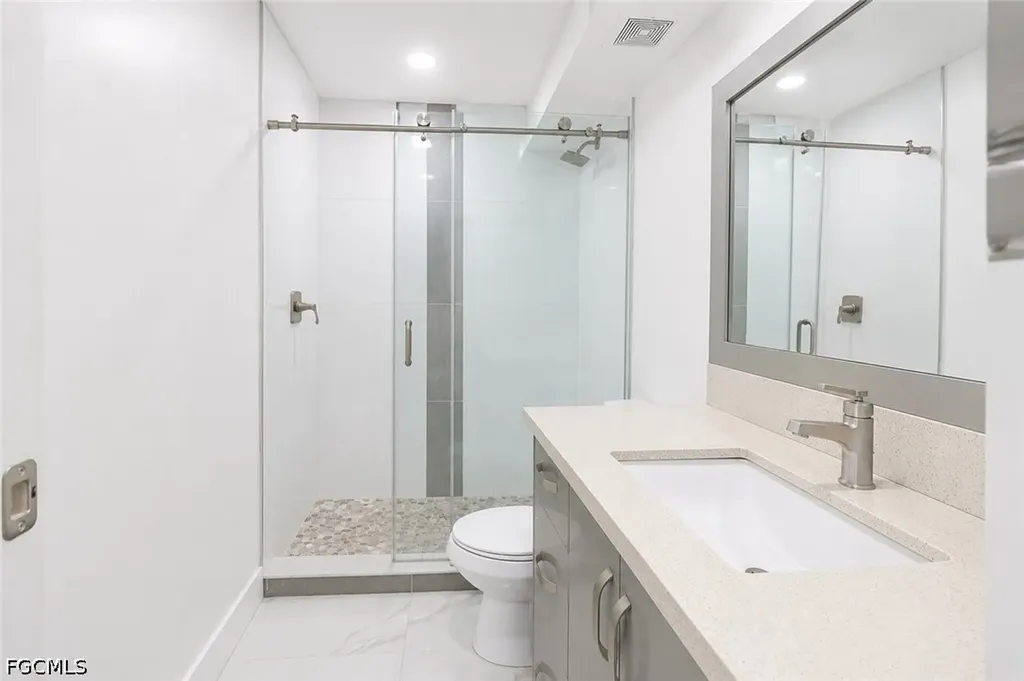 2504 SE 16th Place Cape Coral FL 33904